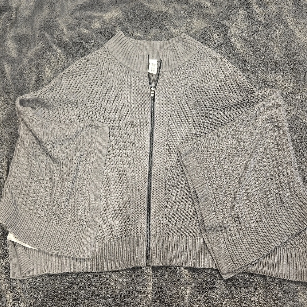 Lululemon Knit Zip-Up Sweater size xs/s